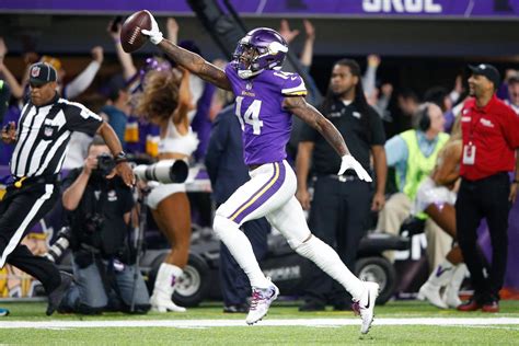 They then went on to score another touchdown and a field goal before the Vikings managed to find the end zone again. The Giants were up 17-14 at the half. Though the game remained close, the ...